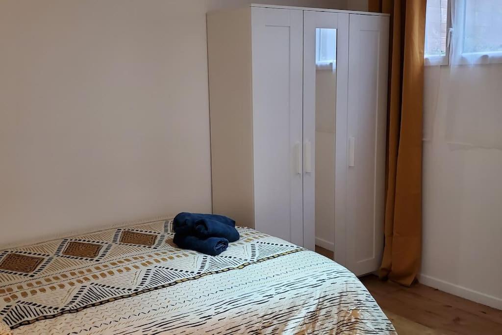 Tulsa Home - Superbe Appartement De Deux Chambres - Avec Terrasse Privee Osny Eksteriør billede